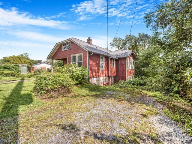 181 Courtland Place, Asheville, NC 28801