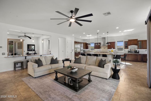 24282 N 78th Avenue, Peoria, AZ 85383