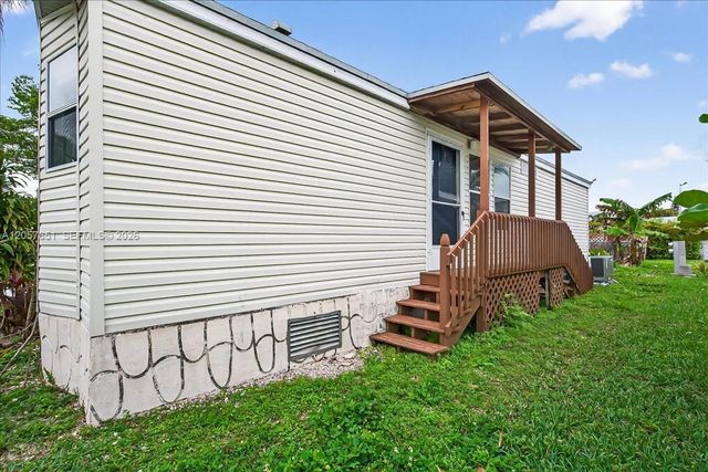 35250 SW 177th Court 190, Homestead, FL 33034