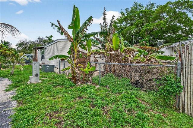 35250 SW 177th Court 190, Homestead, FL 33034
