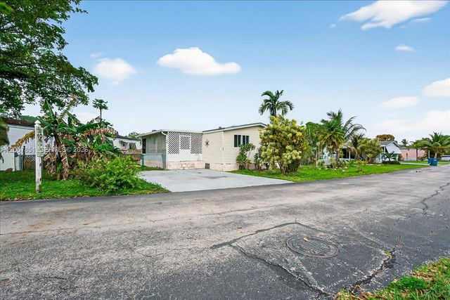 35250 SW 177th Court 190, Homestead, FL 33034