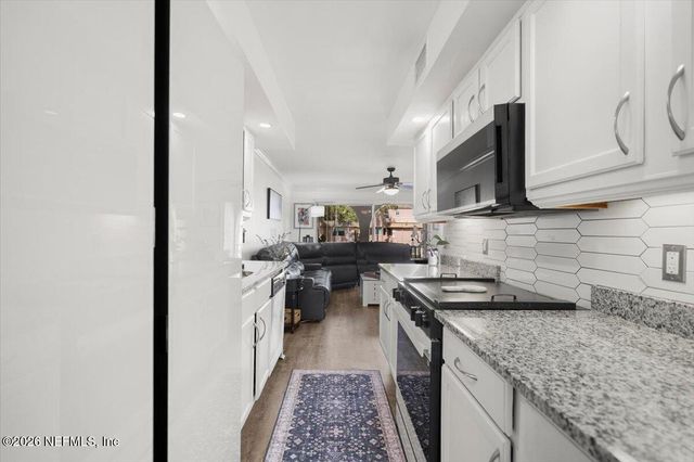 5375 ORTEGA FARMS Boulevard 1106, Jacksonville, FL 32210