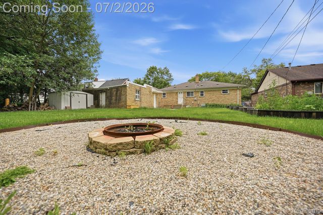 14845 Shirley Avenue, Warren, MI 48089