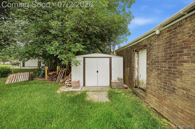 14845 Shirley Avenue, Warren, MI 48089