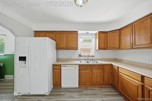 14845 Shirley Avenue, Warren, MI 48089