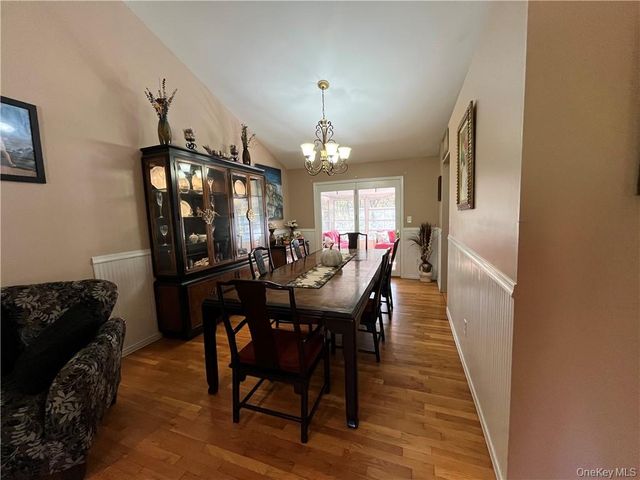 101 Whitetail Run, Chester, NY 10918