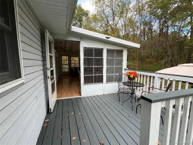 101 Whitetail Run, Chester, NY 10918