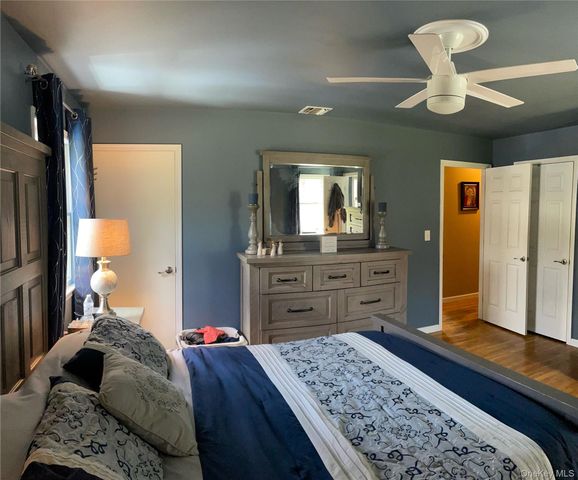 101 Whitetail Run, Chester, NY 10918
