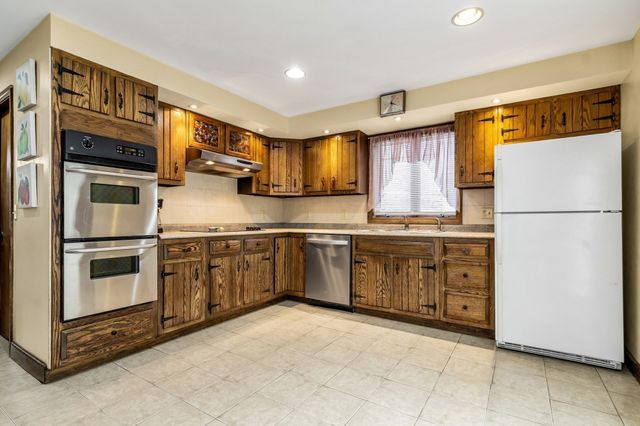 415 Crescent Ave., Chelsea, MA 02150