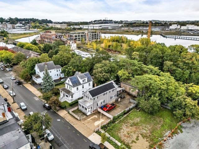 415 Crescent Ave., Chelsea, MA 02150
