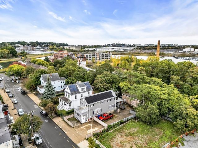 415 Crescent Ave., Chelsea, MA 02150