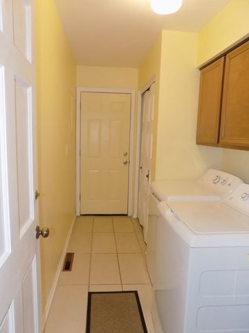 2020 Stoney Brook Court, Flint, MI 48507