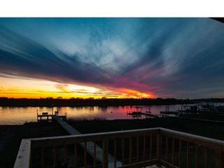 460 616, Sargent, TX 77414