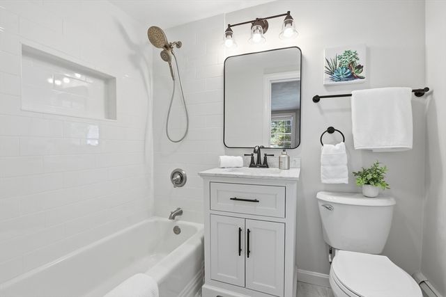 9 Deacon Hunt Drive, Acton, MA 01720