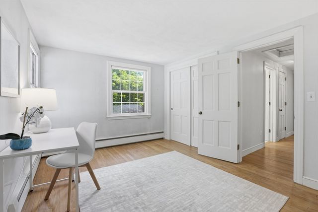 9 Deacon Hunt Drive, Acton, MA 01720