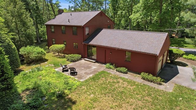 9 Deacon Hunt Drive, Acton, MA 01720