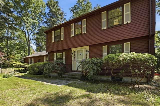 9 Deacon Hunt Drive, Acton, MA 01720