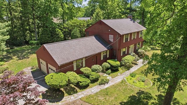 9 Deacon Hunt Drive, Acton, MA 01720