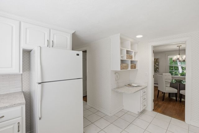 9 Deacon Hunt Drive, Acton, MA 01720