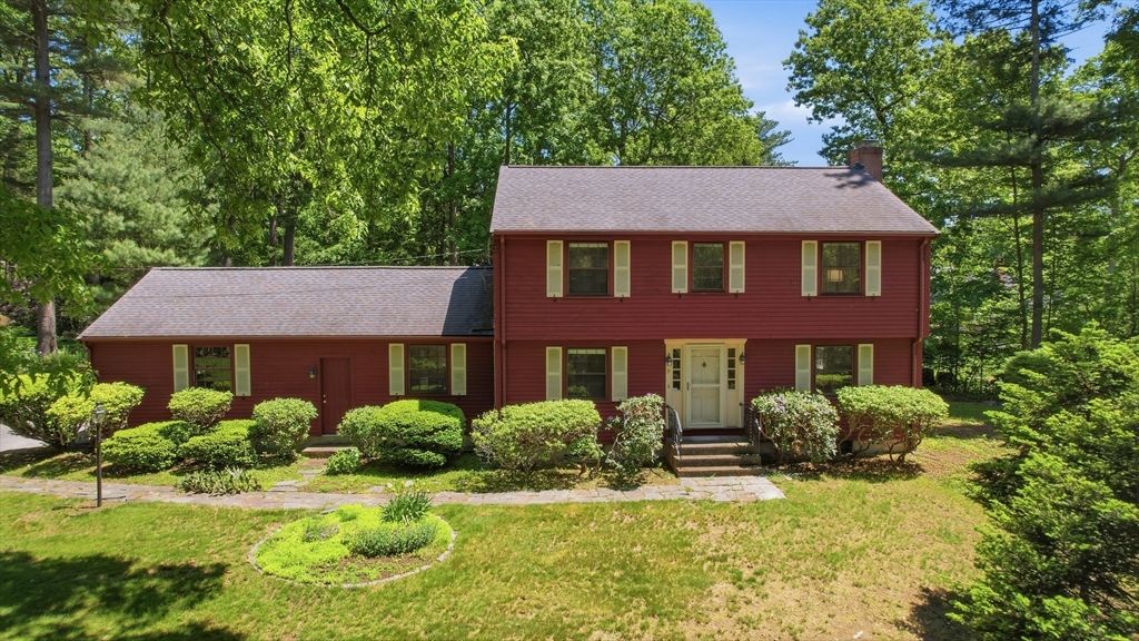 9 Deacon Hunt Drive, Acton, MA 01720