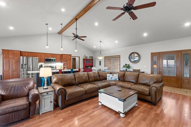 206 Swiss Alps Lane, Mountain Home, AR 72653