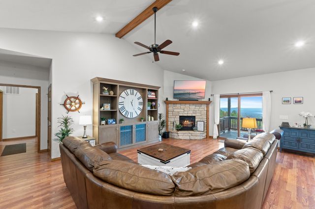 206 Swiss Alps Lane, Mountain Home, AR 72653