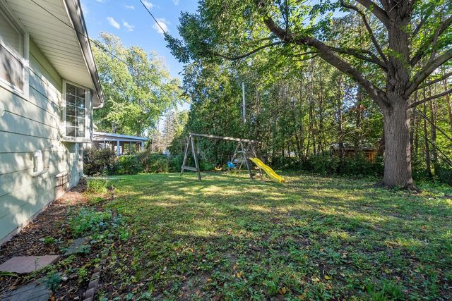 336 BROOKRIDGE STREET, Green Bay, WI 54301