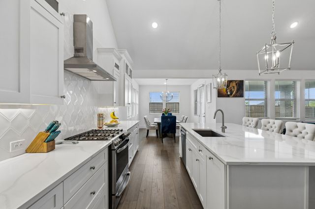818 Emerald Heights, Lavon, TX 75166