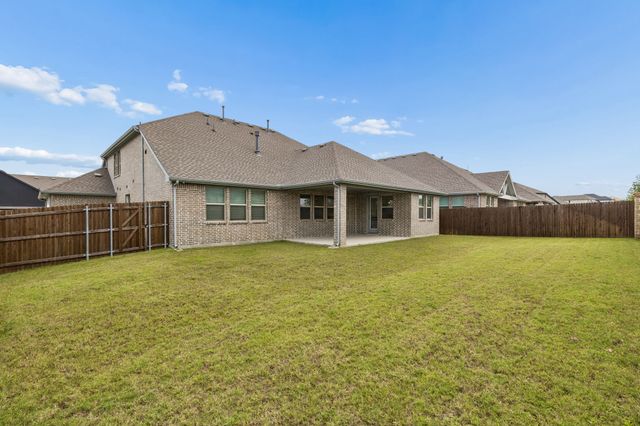 818 Emerald Heights, Lavon, TX 75166