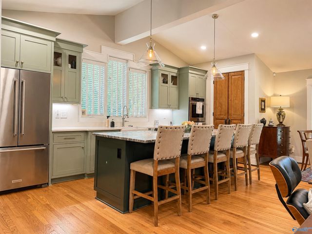 2105 Woodland Street, Decatur, AL 35601