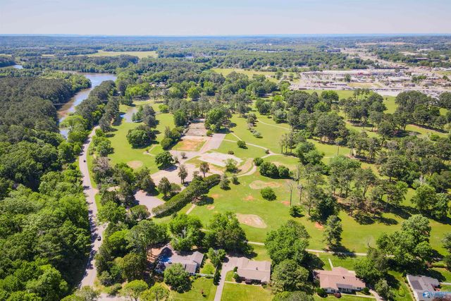 2105 Woodland Street, Decatur, AL 35601