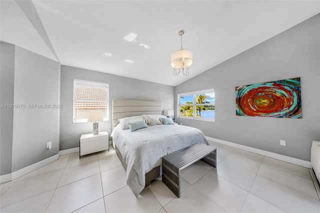 10917 NW 59th St, Doral, FL 33178