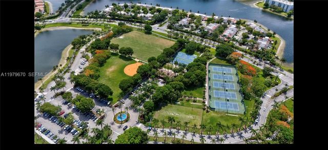 10917 NW 59th St, Doral, FL 33178