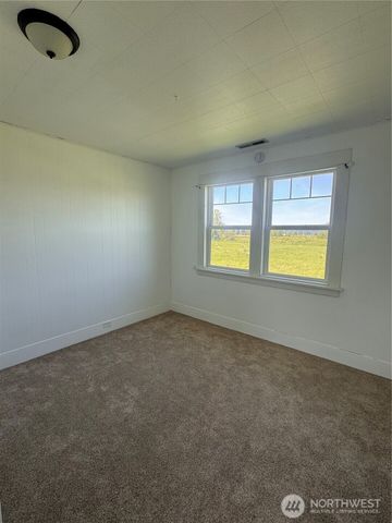 20016 Orville Rd E, Orting, WA 98360