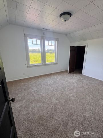 20016 Orville Rd E, Orting, WA 98360