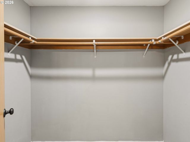 1807 Ne 150TH St, Vancouver, WA 98686