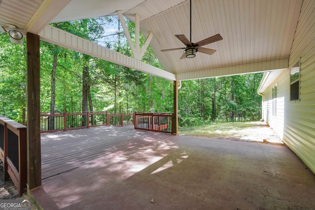 1022 Miss Amber Way, Locust Grove, GA 30248