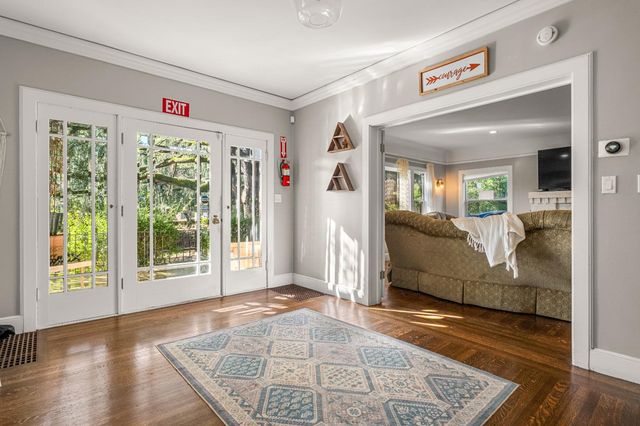 320 Taylor Rd, Newcastle, CA 95658