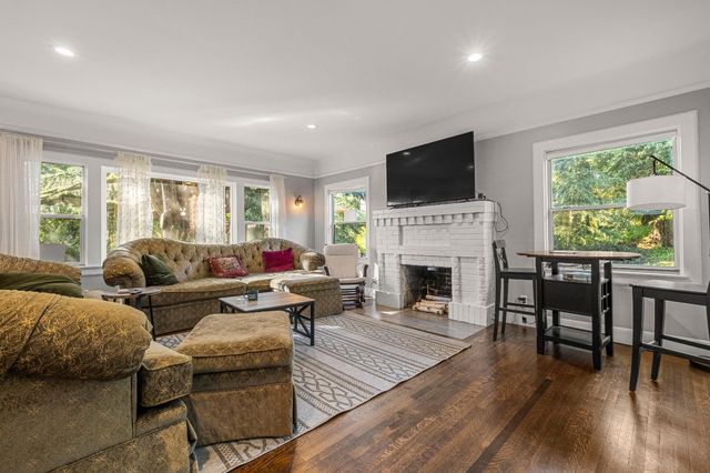 320 Taylor Rd, Newcastle, CA 95658