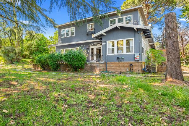 320 Taylor Rd, Newcastle, CA 95658