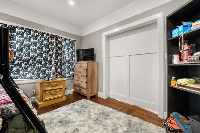 320 Taylor Rd, Newcastle, CA 95658