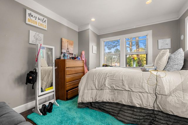 320 Taylor Rd, Newcastle, CA 95658