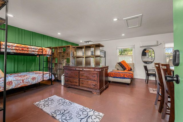 320 Taylor Rd, Newcastle, CA 95658