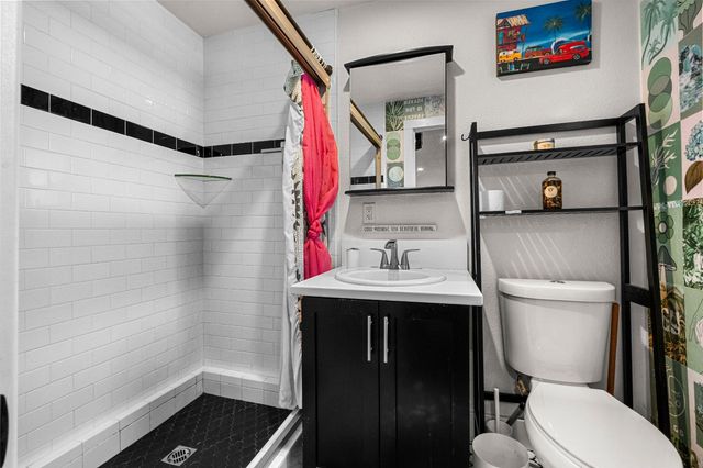 320 Taylor Rd, Newcastle, CA 95658