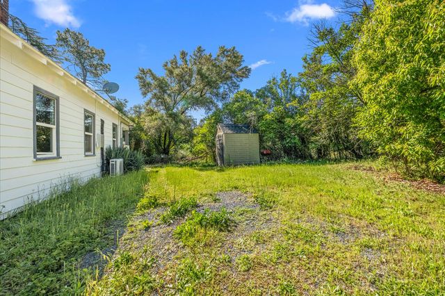 320 Taylor Rd, Newcastle, CA 95658