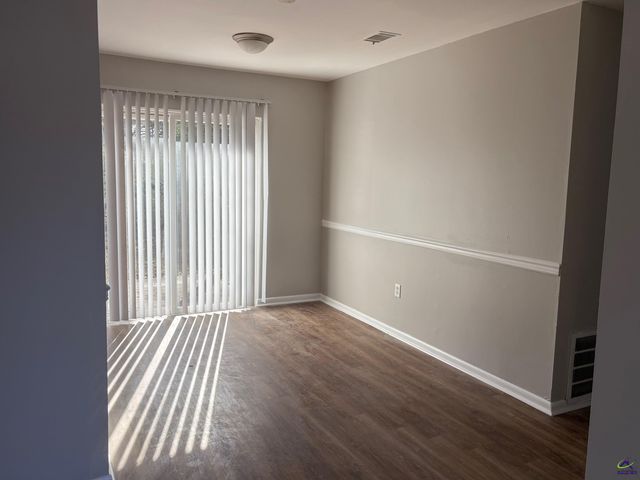 413 Sarah Drive, Warner Robins, GA 31093