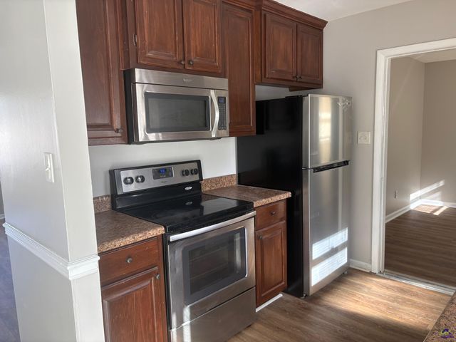 413 Sarah Drive, Warner Robins, GA 31093