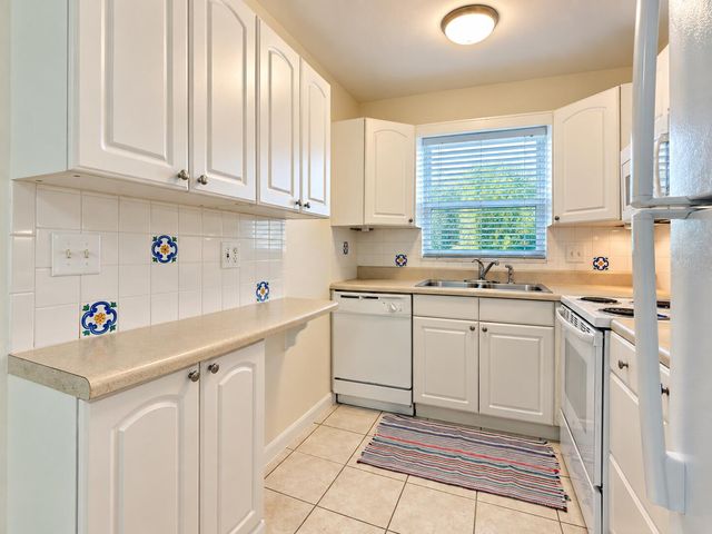 111 Cleveland Street A - 6, Lake Worth Beach, FL 33461
