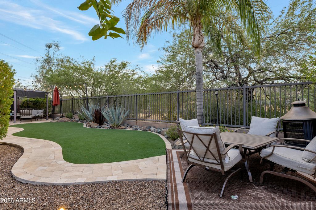 2716 E QUIET HOLLOW Lane, Phoenix, AZ 85024 — exterior