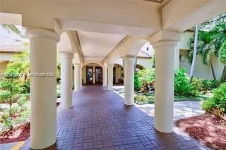 9491 SE Evergreen Pl 102, Davie, FL 33324